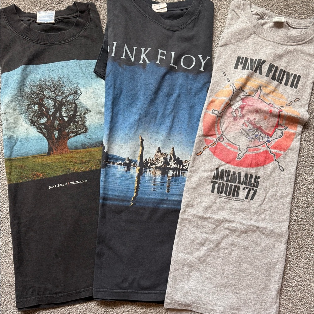 Vtg Pink Floyd tee bundle-size Large